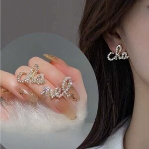 Elegant Silver Crystal Earrings